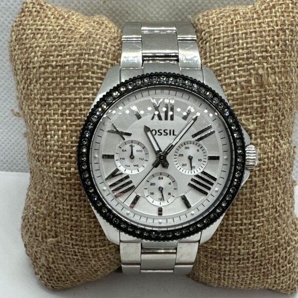 Fossil Cecile AM4509 Women's Silver Stainless Steel Analog Quartz Watch AEA438 - Picture 1 of 11